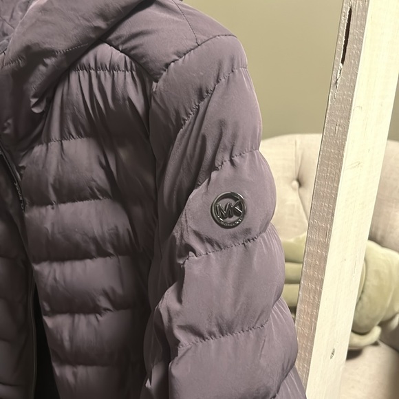 Michael Kors Packable Down Jacket - Picture 2 of 4